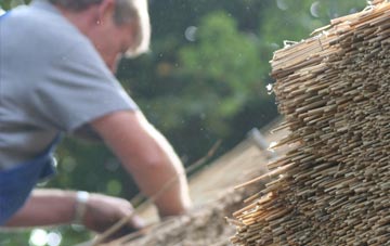 professional Felinfach thatchers